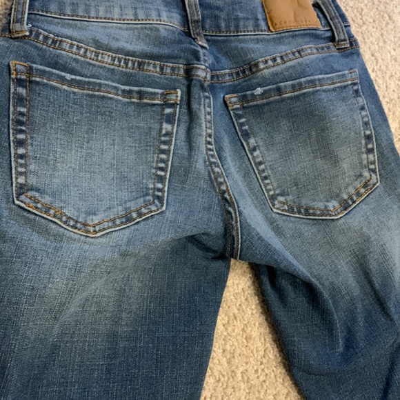 Aeropostale Blue Ripped Skinny Jeans - Picture 4 of 6